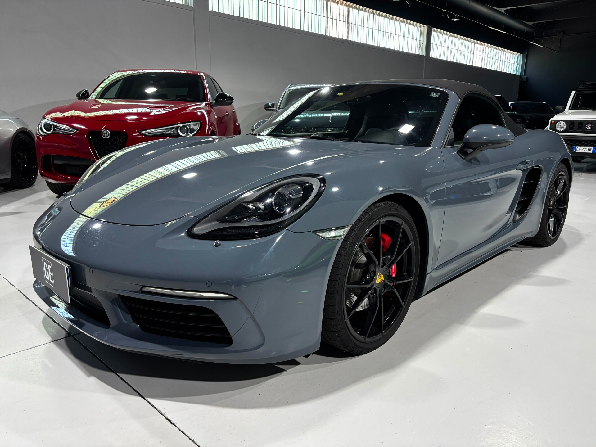 Foto PORSCHE 718