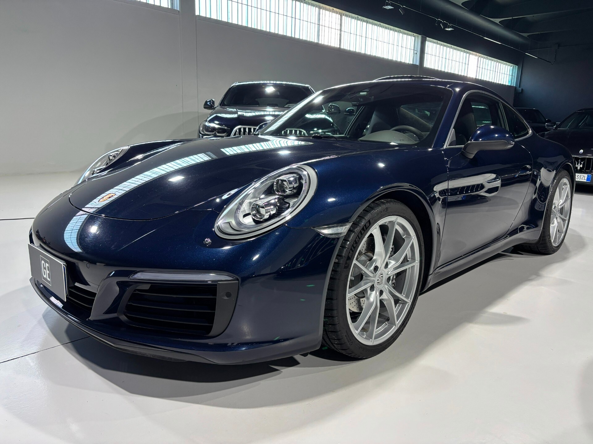 PORSCHE 911           (991)